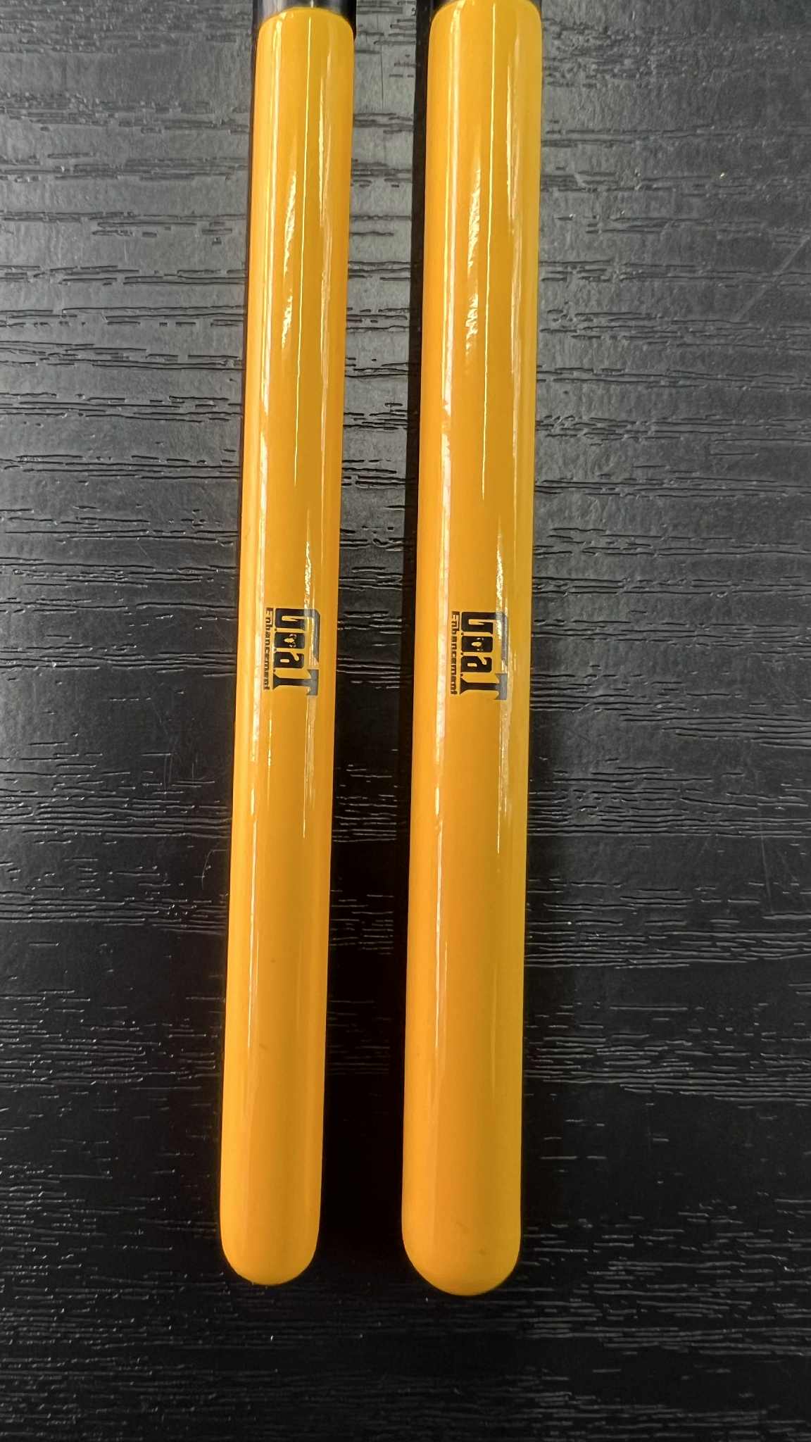 Large G.O.A.T Brush single